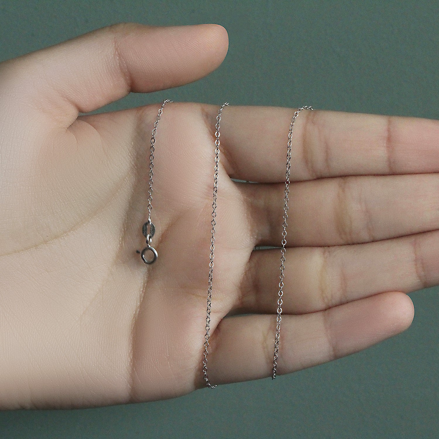 Double Extendable Piatto Chain in 14k White Gold (1.30 mm) - Image 6