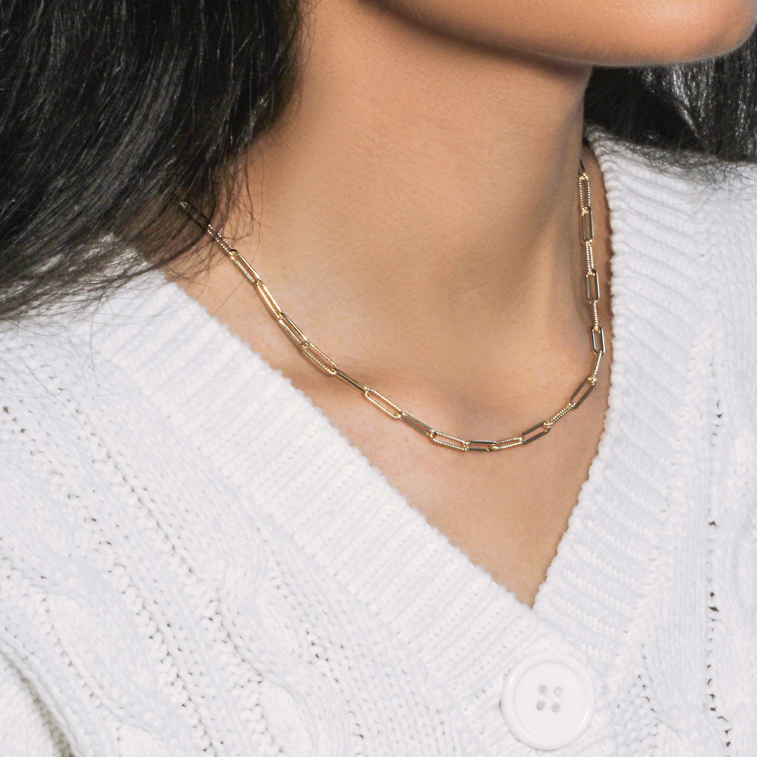 14k Yellow Gold Textured Paperclip Chain (3.5 mm) - Image 9