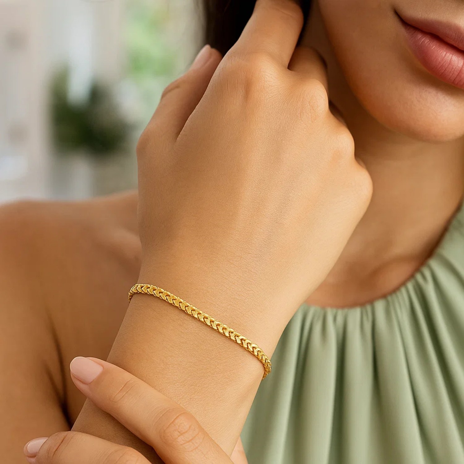 14k Yellow Gold Solid Diamond Cut Round Franco Bracelet (2.20 mm) - Image 3