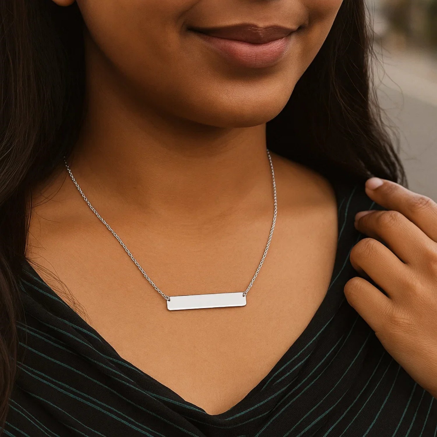 14k White Gold Smooth Flat Horizontal Bar Style Necklace - Image 4